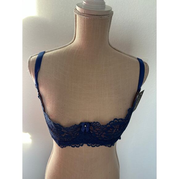 Frederick's of Hollywood Open Cup Sandie Blue Latte Lace Bra 32F - Picture 2 of 4